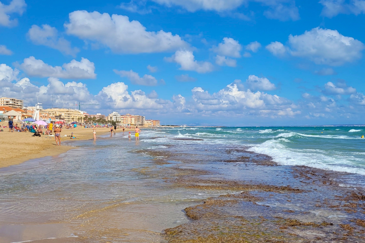 The Ultimate Beach Guide: Top Beaches in Torrevieja
